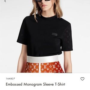 Louis Vuitton Embossed monogram sleeve T-Shirt - Brand New with tags - Small
